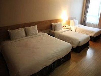 华美达酒店 酒店 3*